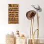 Wallity Braver Stronger Smarter Loved Escultura de pared de madera Nogal y negro